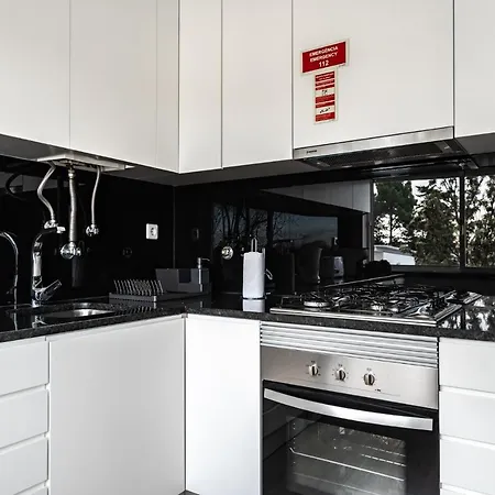 Akicity Penha Ebony Lisbon