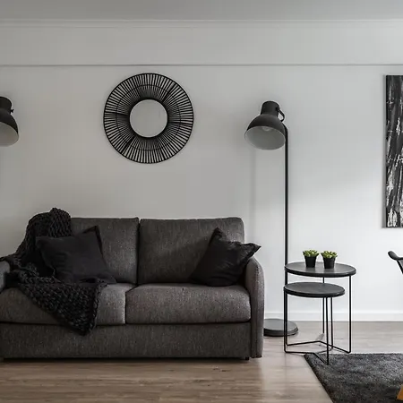 Apartment Akicity Penha Ebony *