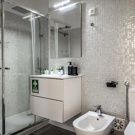 Apartment Akicity Penha Ebony Lisbon