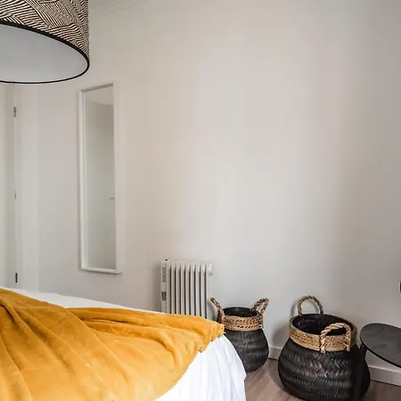 Akicity Penha Ebony Lisbon